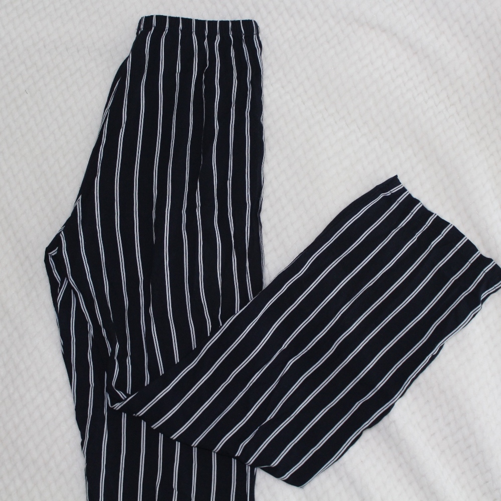 Brandy Melville Striped Loose Pants